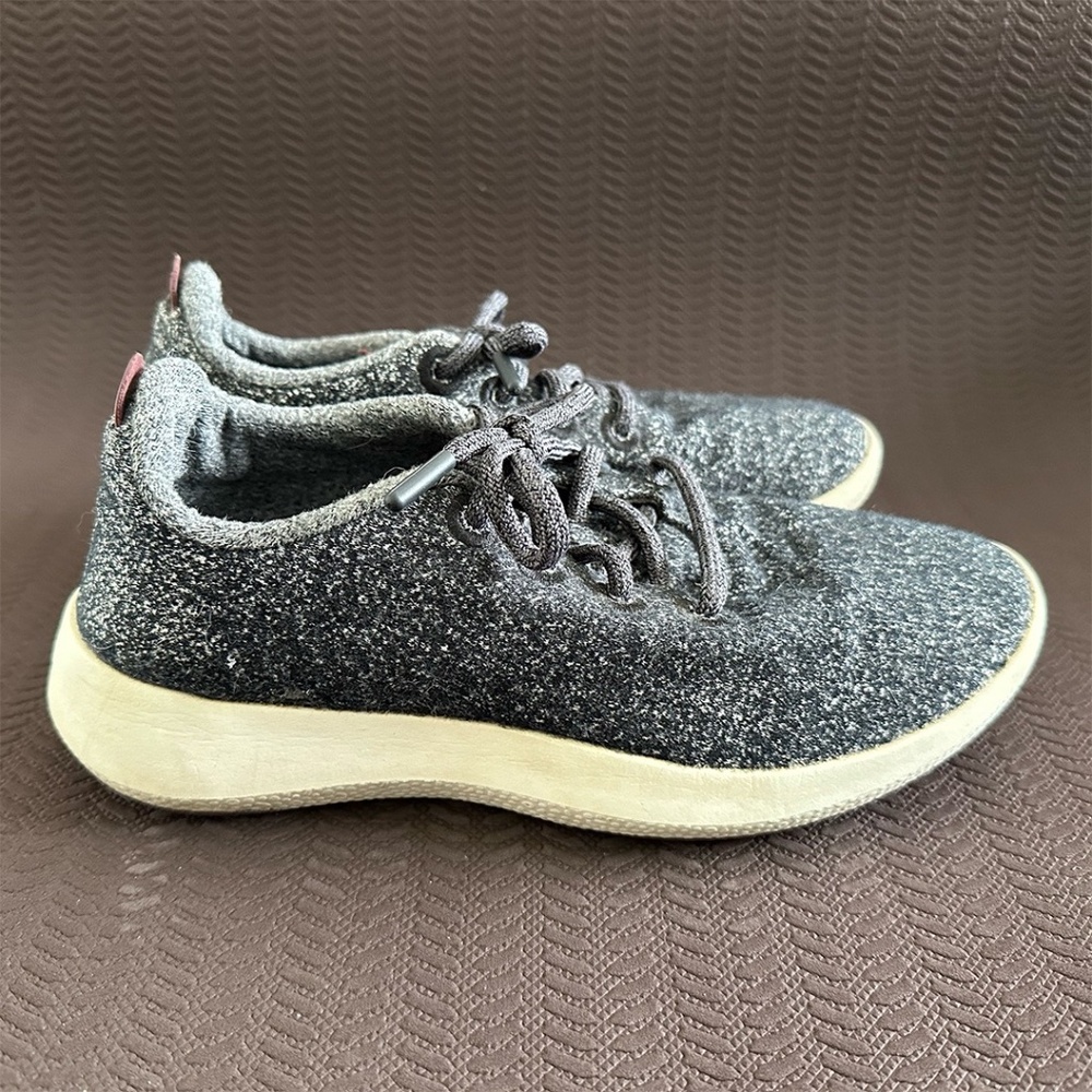 allbirds Wool Runner Mizzles, Size 8, Gray Blue/Natural